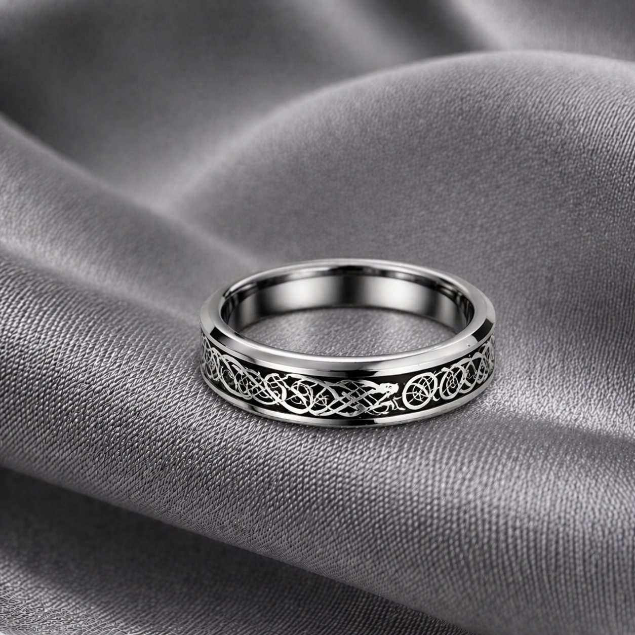 Lunith Erkek Desenli Döndürülebilir Yüzük